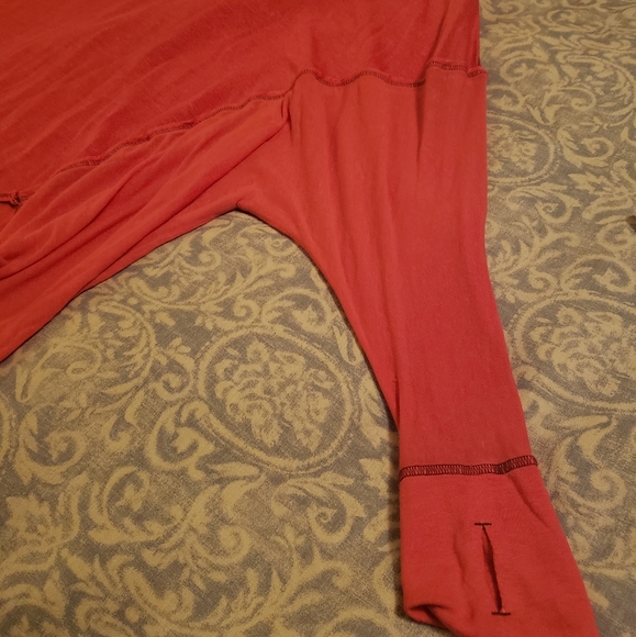 We The Free Dolman Top - Picture 4 of 5